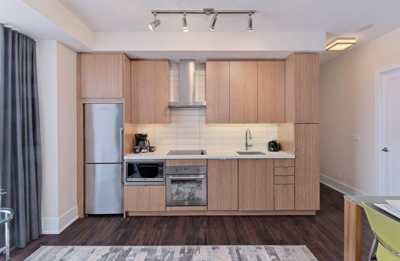 Delsuites - 300 Front Street - 30 Night Stays Toronto Ngoại thất bức ảnh